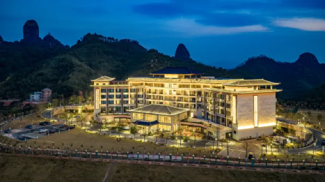 Huoxianfeng Grand Hotel