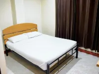 Toon Guesthouse Sukhothai Hotels near Ramkhamhaeng National Museum