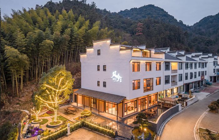 Sanqing Mountain Fengyin Shanju Homestay (Mount Sanqing Scenic Area Branch)