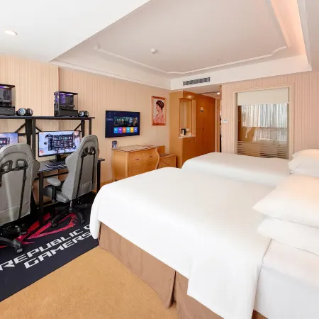 Qingye E-sports Homestay (Xingyi Plaza)