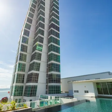 Cozy 2BR Maritime Suite Duplex George Town Hotels near Karpal Singh Drive