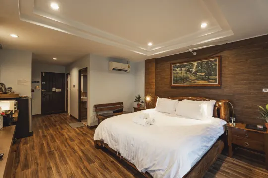 ห้องดีลักซ์คิง (เตียงคิงไซซ์) ชั้น 1