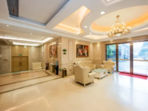 Vienna Hotel (Jinggangshan Scenic Area Tianjie Branch) Hotels in Jinggangshan City