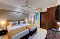 Click Hotel Vadodara (Near Railway Station) - พร้อมWifi