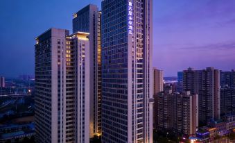 Starwood Future Loft Suite Meisu Hotel (Changsha South Railway Station · Duhua Road Metro Branch)