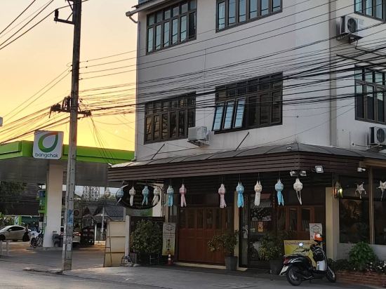 เชียงใหม่วโรรสบูทิคโฮเทล