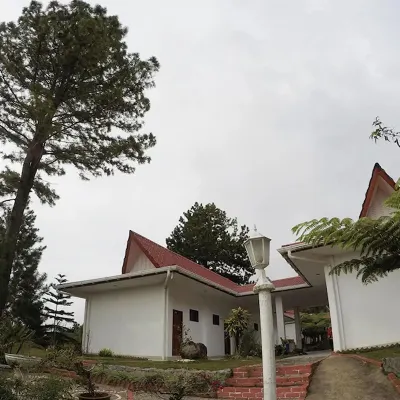 Skyville Zen Resort, Kundasang Hotels near Hounon Ridge Farmstay & Camping