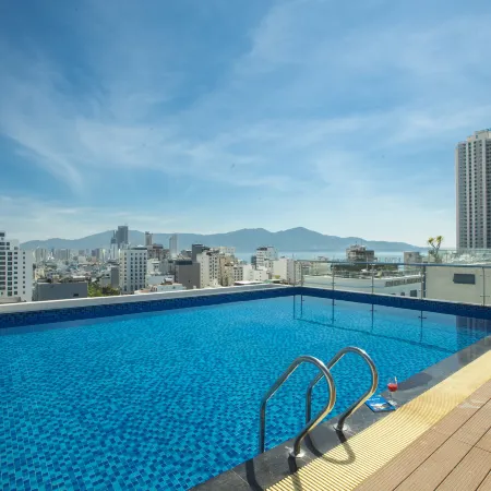 Misa Hotel & Apartment