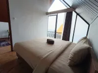 Diorit Villa and Glamping Hotels in Wonosobo