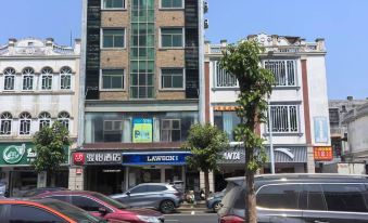 Junyi Hotel (Haikou Meilan District Dazhipo Town)