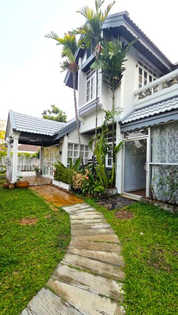 Achira Nimman House