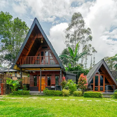 The Kabayan Pangalengan Mitra RedDoorz Hotels near Lembah Pineus Rahong