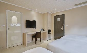 Golden Stone Hotel