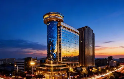 Xinyue Ruijing Grand Hotel (Dongying Ginza Mall Shengli Oilfield Central Hospital)