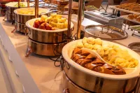 Yunqi Peak Realm · Qiyue Hotel (Xingyi Wanfenglin Airport Branch) - breakfast