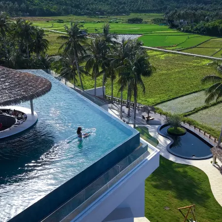 RAN · Wild Luxury Resort Hotel