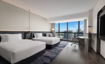 Suzhou Taihu Crown Holiday Hotel