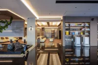 Dongfang Wenju Hotel · Anqing Station Tianzhushan Airport - Gym