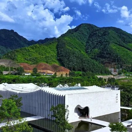 JINGCADIA HOTEL (Xuancheng Jingxian Government Affairs Center Branch)