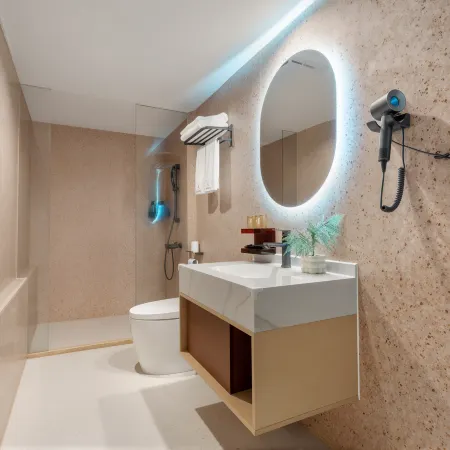 Lanlin Hotel (Yongqingfang Branch), Shangxiajiu Pedestrian Street, Guangzhou