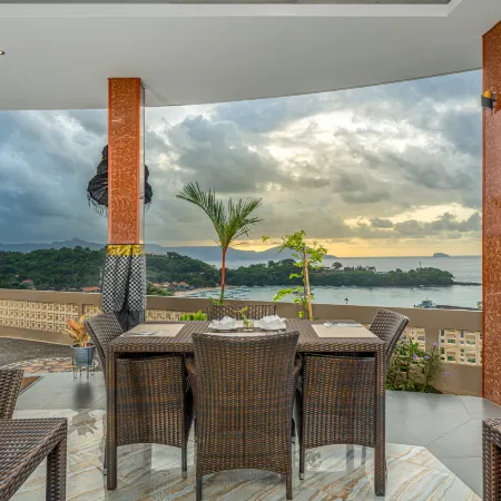 SADAMATRA - Luxury Infinity Views