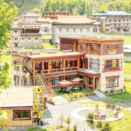 Xinduqiao Town Cangrelin Homestay (Xinduqiao Town)