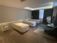Joy Magpie Chinese Courtyard Hotel(Chengdu Shuangliu Airport) - ที่มีสปา