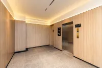 7Days Inn Smart Select Hotel (Shihezi University Nanshan New Campus) - parkir