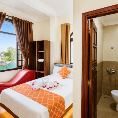 Collection O Queen Hotel Central Hue โรงแรมใกล้หมู่บ้านวีดา