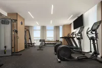 Jinan Changqing Wanda Moments Hotel - parking