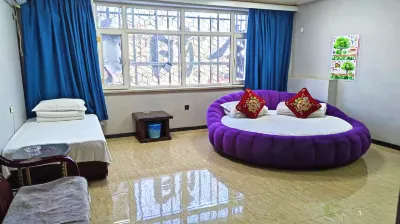 Harbin Golden Sunshine Hotel Hotellit kohteessa Acheng District