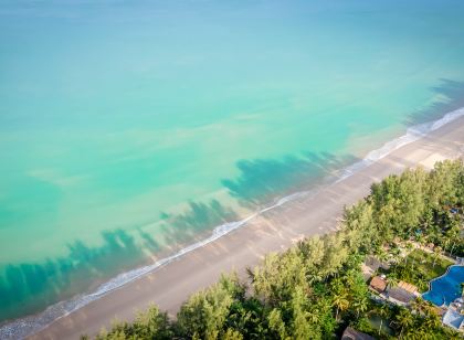 Outrigger Khao Lak Beach Resort