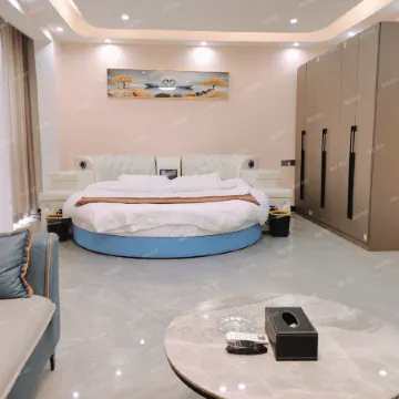 Ruyi Business Hotel (Xi County Central Hospital)