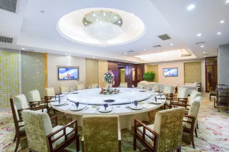 Grand Sun City Hotel Отели рядом с достопримечательностью «Changsha University of Science & Technology (Transportation Science & Technology Teaching Area)»