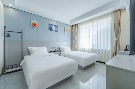 xianglu Hotel (Qingdao Jiaodong International Airport) Отели в г. Цзяочжоу