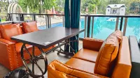 LARNG YAY  Riverview Resort Hotel
