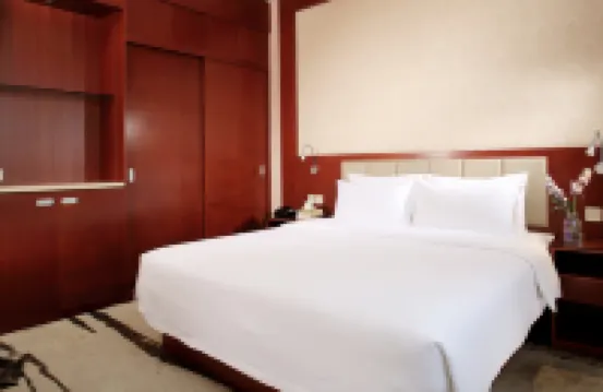 Ease Hotel (Heyuan Asia's 1st High Fountain)