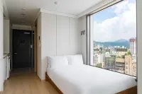 Urbanstay Myeongdong - balcone