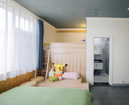 Quxishanju Отели рядом с достопримечательностью «Zhutan Mountain»