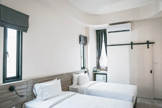 ห้องสุพีเรียร์พร้อมวิวเมือง(เตียงเดี่ยว 2 เตียง)