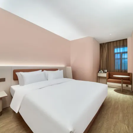 HanTing Hotel (Ninghai Xizi International Plaza)