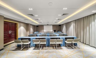 Echarm Hotel (Jingjiang Zhongzhou Road, Fanggu Street)