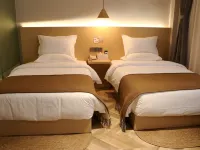 Nanshan Xiaozhu Boutique Hotel (Suning Plaza Hubushan Branch) Hotel dekat At Hubushan Ancient Dwellings