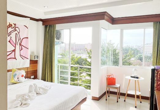 4. 란팅 하우스 푸..