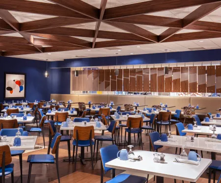 Courtland Grand Hotel, Trademark Collection by Wyndham Отели рядом с достопримечательностью «Государственный университет Джорджия»