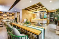 KEST Hotel (Jiaxin International Commercial Plaza)