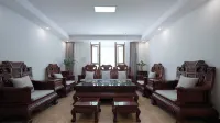 Fall In Love With Nujiang Grand Canyon Hotel