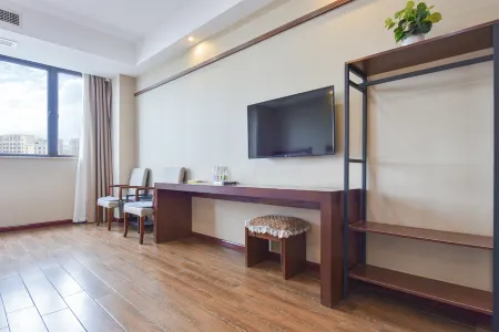 SNUGGERY HOTEL Отели рядом с достопримечательностью «Chongqing Foreign Languages and Foreign Affairs College (Qijiang Campus)»