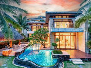 Haitang Bay Perfect Holiday Ding Luxury Linhai Villa (Duty Free City Branch)