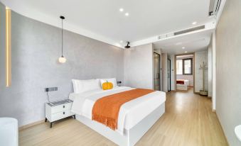 Xiangshan Jiuwei Shiguang Villa